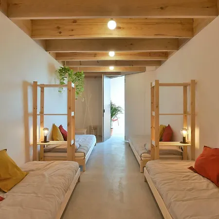 Large Families And Groups Riverside Pavilion Apartment