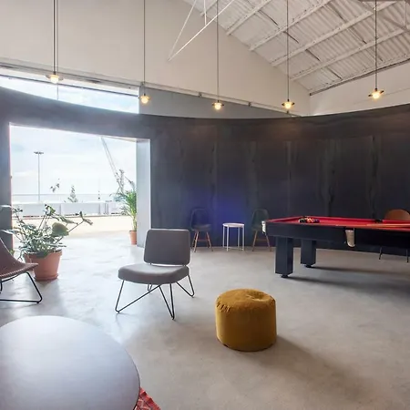 Apartment Large Families And Groups Riverside Pavilion Lisbon